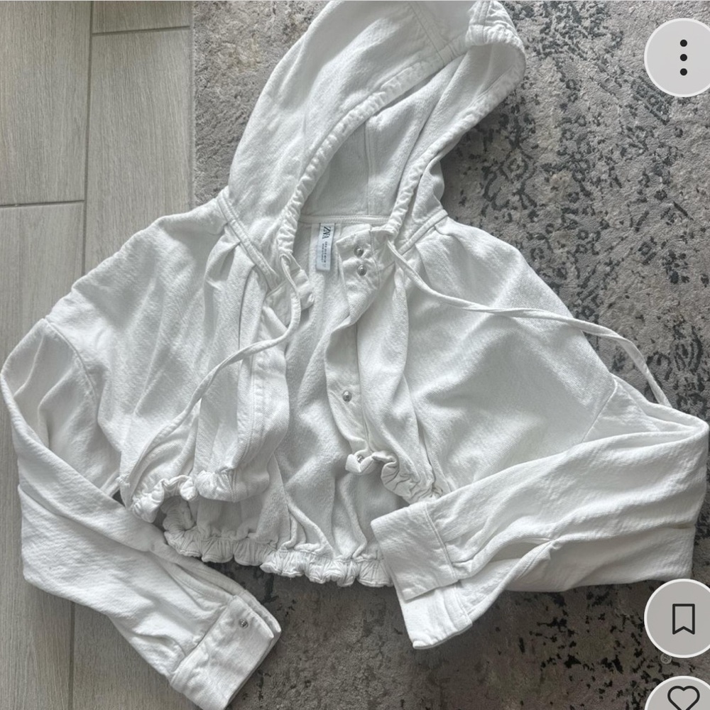 Zara White Cropped Hoodie